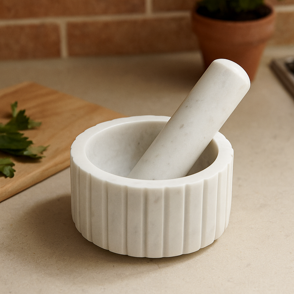 Mortier de cuisine en marbre blanc