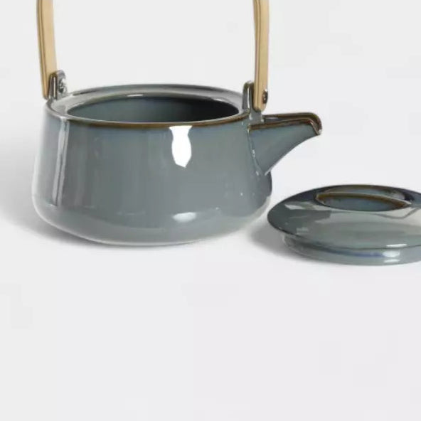 Théière en porcelaine bleu grisé avec anse en bois HANA