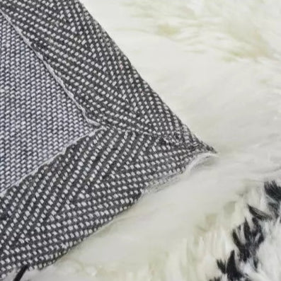 Tapis blanc à losanges noirs, THALIA L - 160 x 230