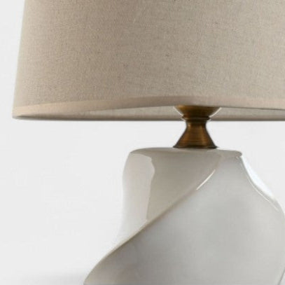 Lampe à poser design en céramique blanche ELÉA