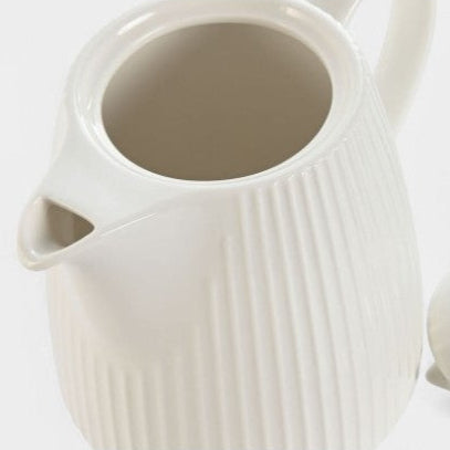 Théière en porcelaine blanche nervurée ÉMILIE