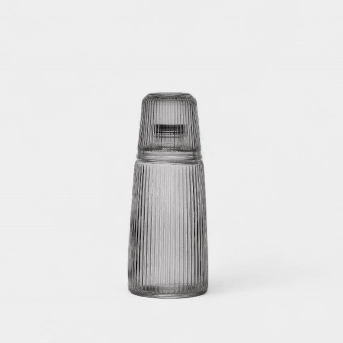 Bouteille d’eau en verre strié avec verre intégré GRIS