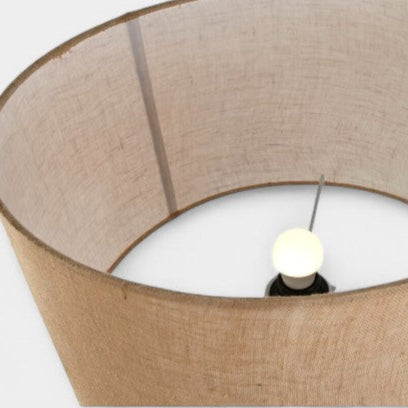 Lampe de table en aluminium vert avec abat-jour beige