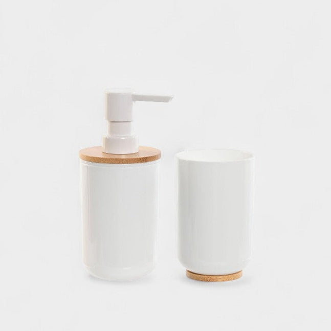 Set de bain élégant en céramique blanche et bambou