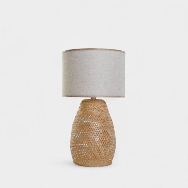 Lampe à poser en bambou tressé et abat-jour clair