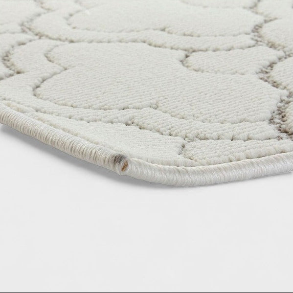 Tapis de couloir beige à motif oriental