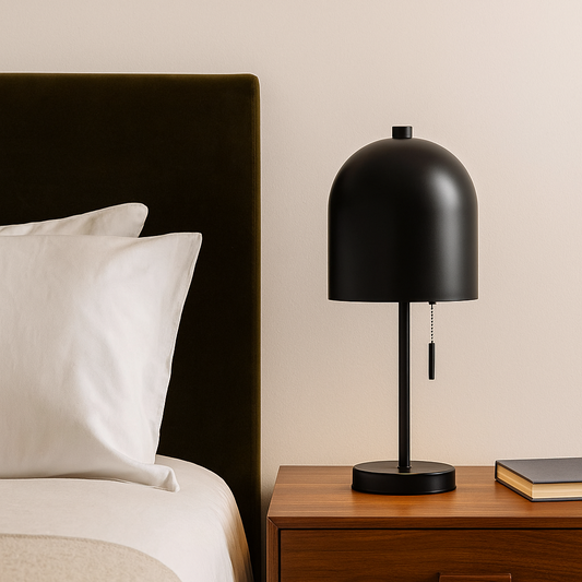 Lampe de table noire en métal LIVIA