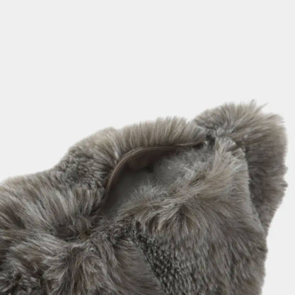Coussin en fourrure grise CLOÉ