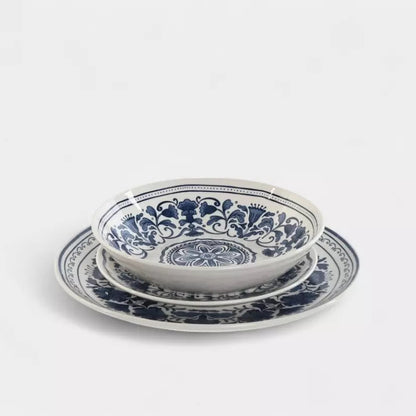 Service d’assiettes en porcelaine méditerranéennes