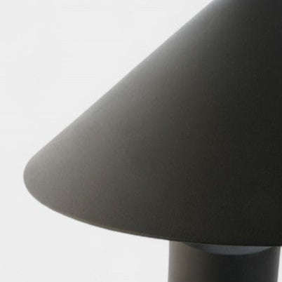 Lampe noire design en métal LISA