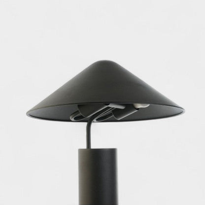 Lampe noire design en métal LISA