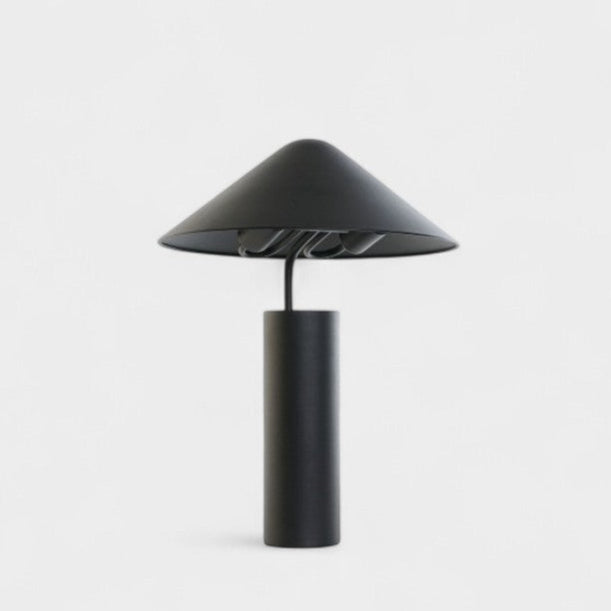 Lampe noire design en métal LISA
