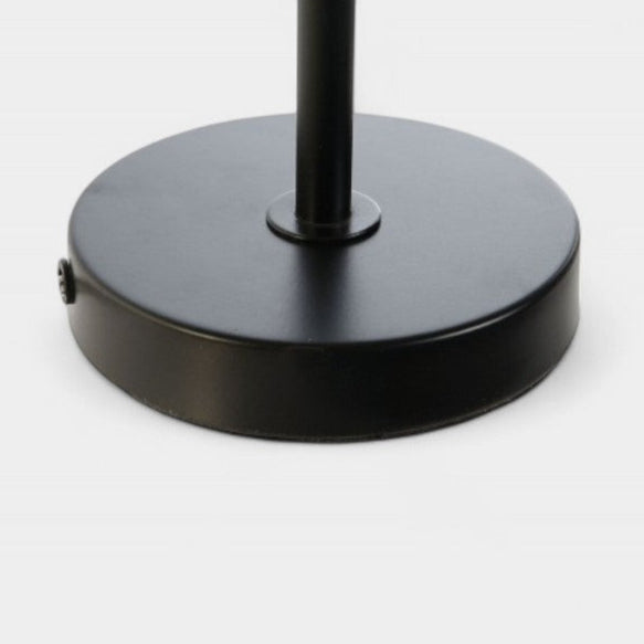 Lampe de table noire en métal LIVIA