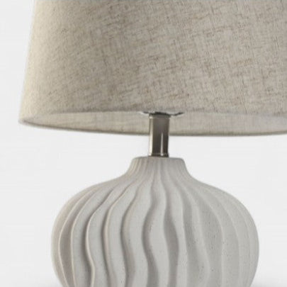 Lampe au pied ondulé beige ANIA