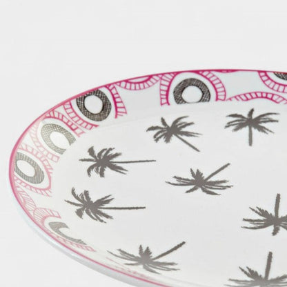 Service d’assiettes aux motifs exotiques