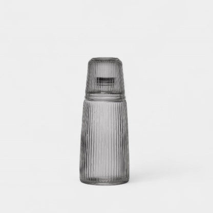 Bouteille d’eau en verre strié avec verre intégré GRIS