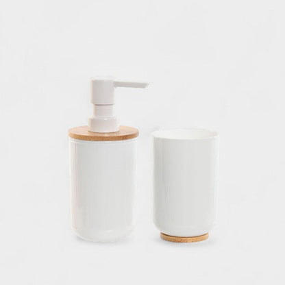 Set de bain élégant en céramique blanche et bambou