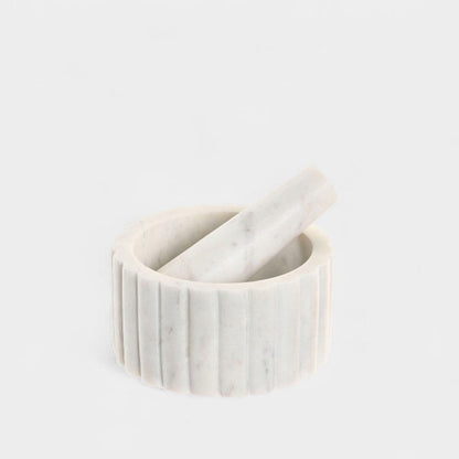 Mortier de cuisine en marbre blanc