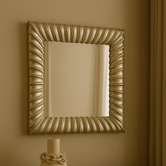 Miroir carré doré, MONTAIGNE