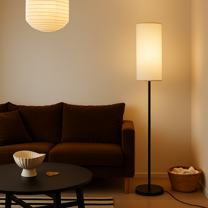 Lampadaire cylindrique noir et abat-jour blanc